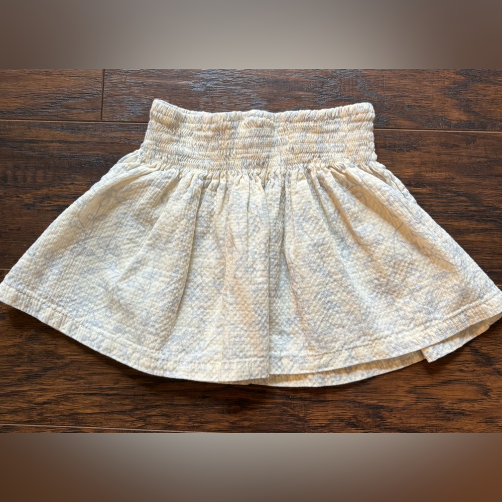 Jessica Simpson Light Blue Tee and Cream Skirt Set - like new - Picture 8 of 10
